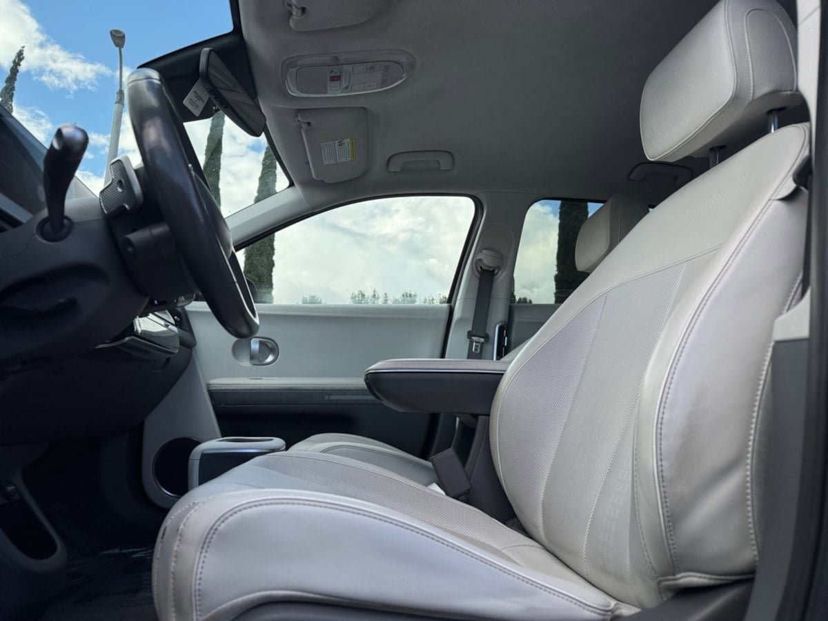 Used 2023 Hyundai Ioniq 5 SEL RWD image 15