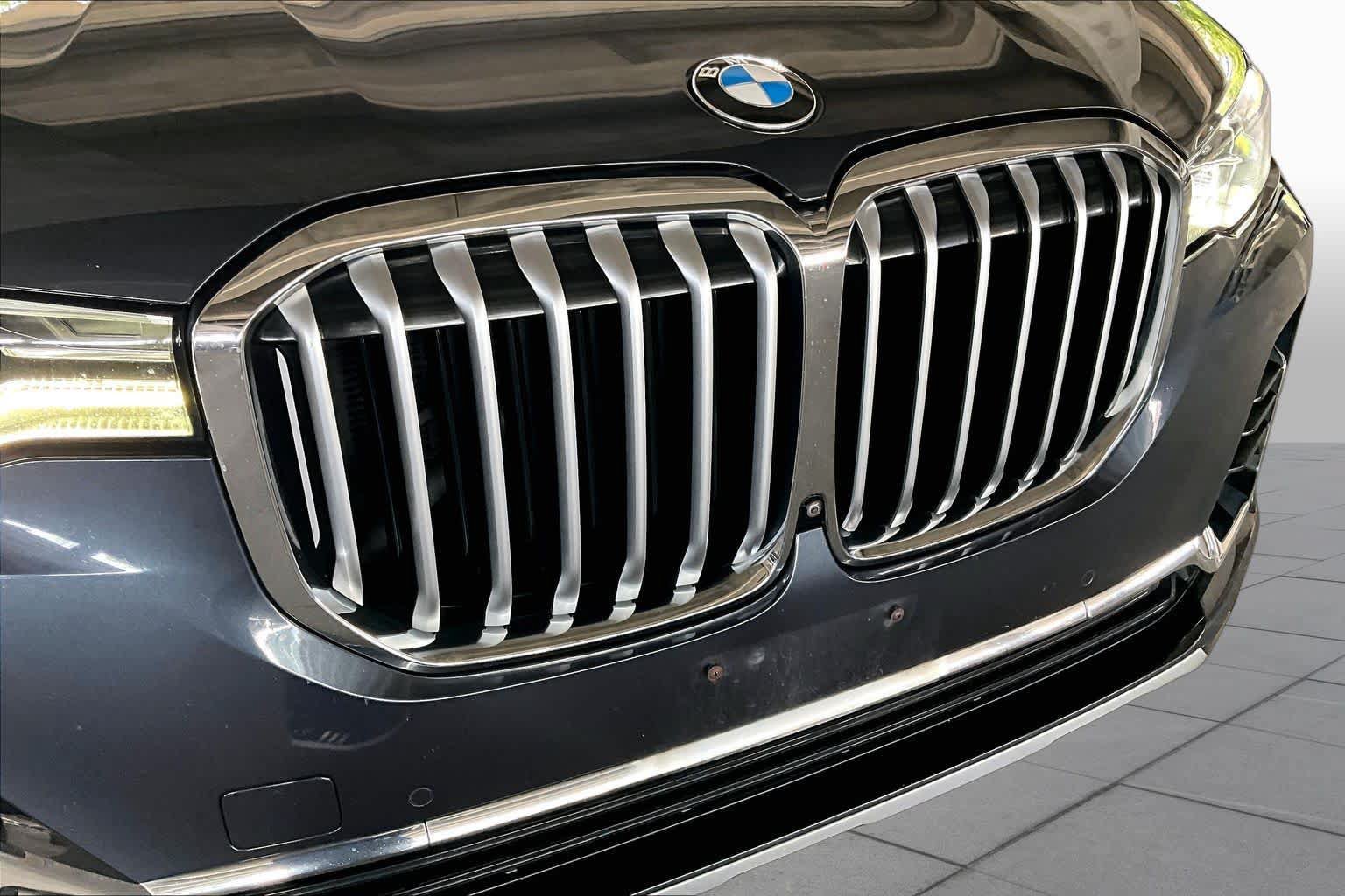 Used 2021 BMW X7 xDrive40i w/ Premium Package AWD/4WD image 28