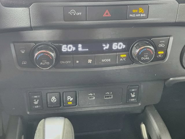 Used 2024 Nissan Frontier SV w/ SV Convenience Package RWD image 16