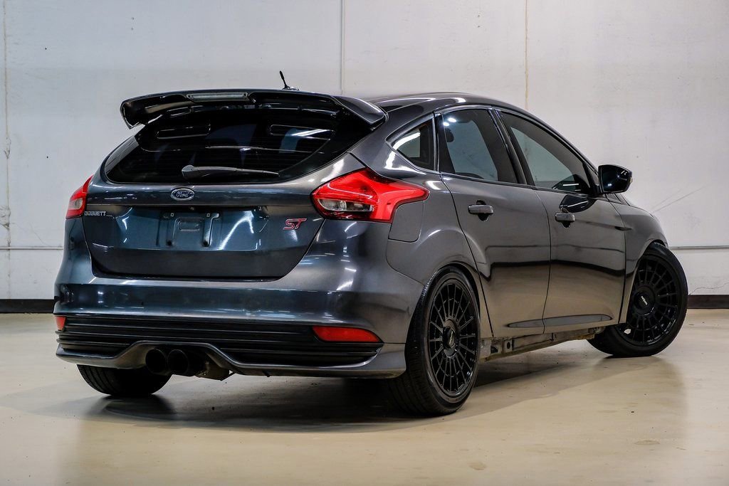 Used 2015 Ford Focus ST image 10