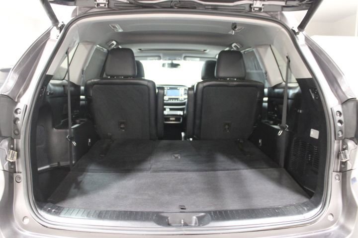 Used 2015 Toyota Highlander XLE image 15