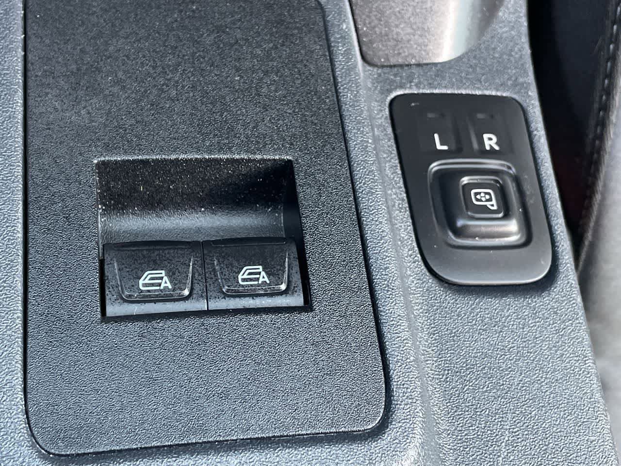Used 2024 Ford Bronco Big Bend AWD/4WD image 29