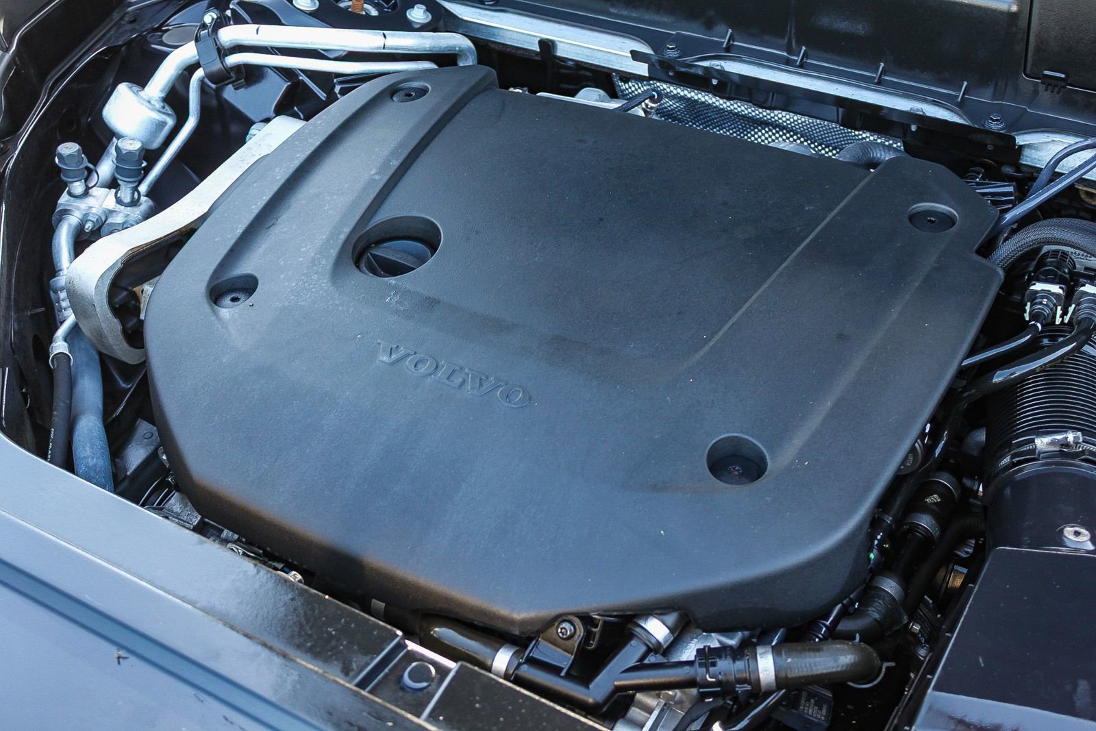 Used 2023 Volvo XC90 B6 Plus w/ Protection Package Premier image 29