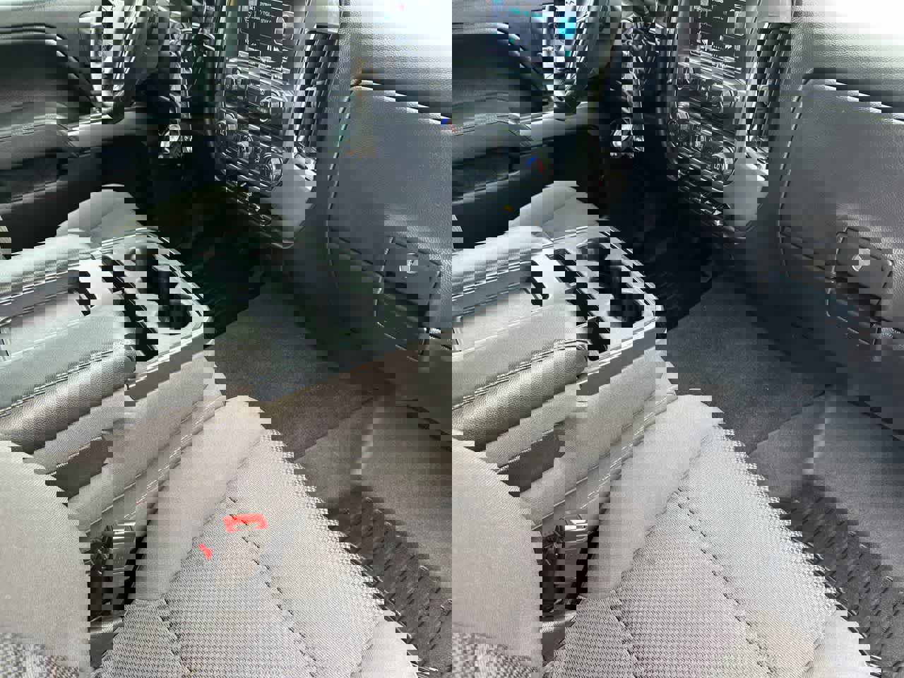 Used 2016 Chevrolet Silverado 2500 LT w/ LT Convenience Package image 24