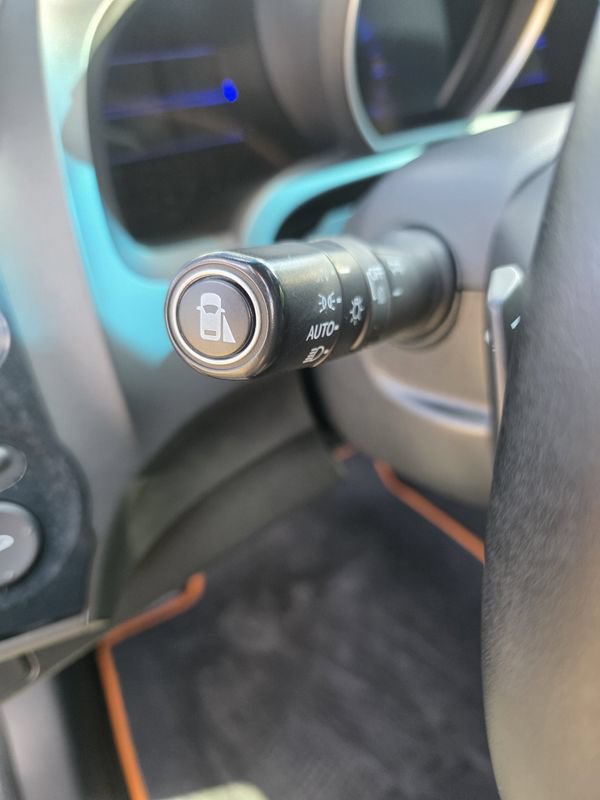 Used 2016 Honda CR-Z EX-L image 16