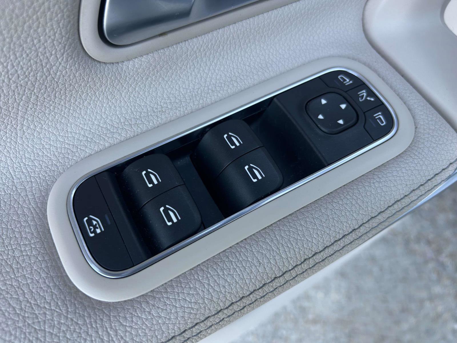 Used 2021 Mercedes-Benz A 220 image 13