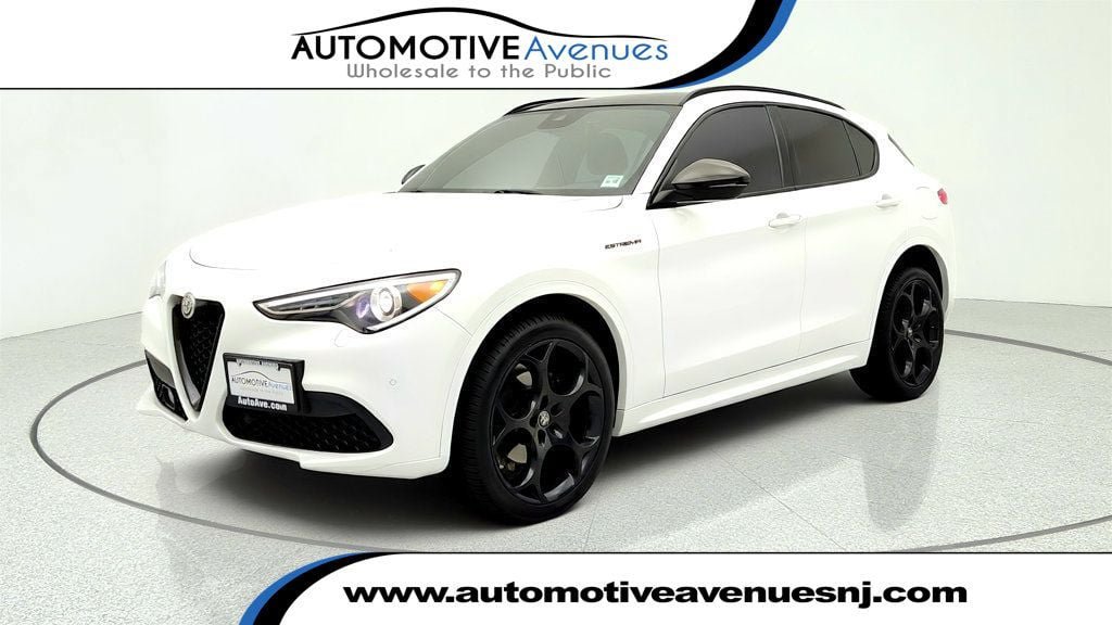 Used 2023 Alfa Romeo Stelvio Estrema