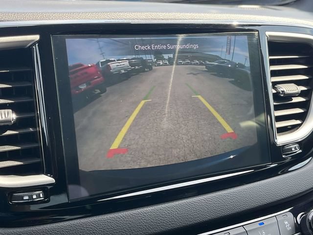 Used 2025 Chrysler Pacifica Select FWD image 29