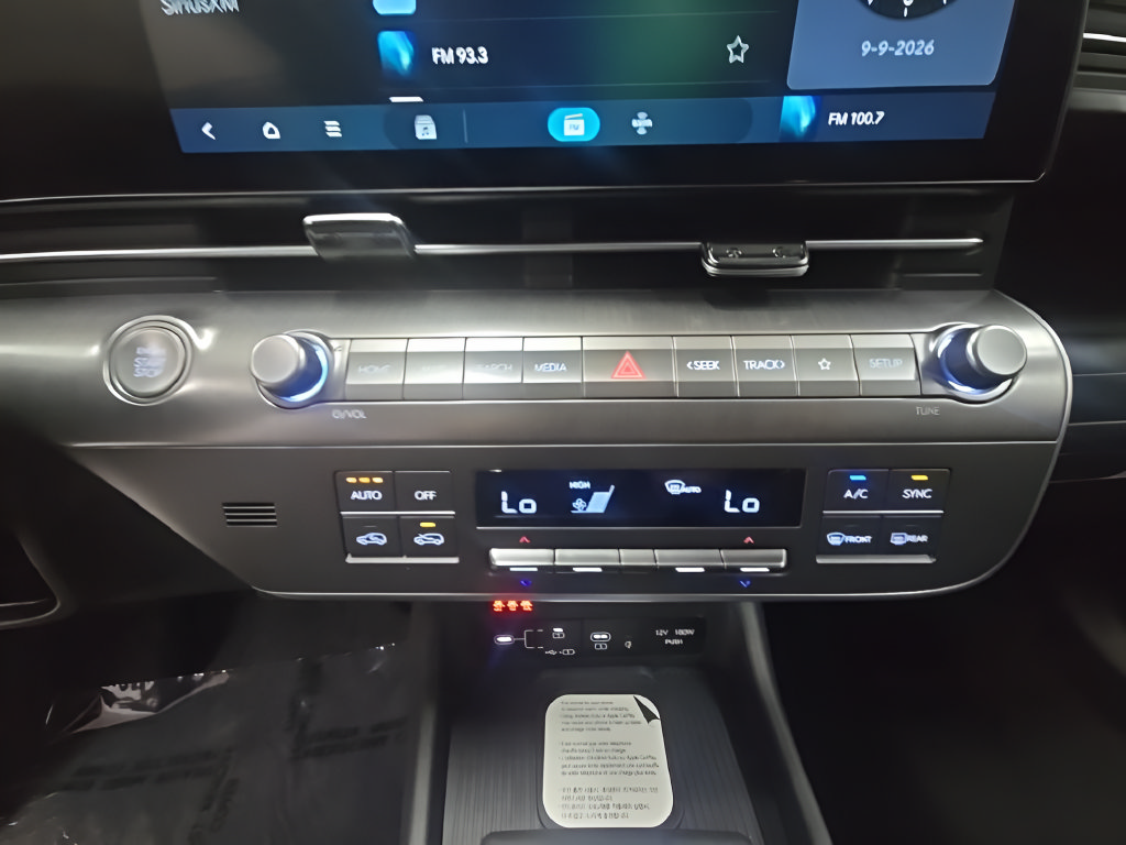 New 2027 Hyundai Kona SEL Sport AWD/4WD image 32