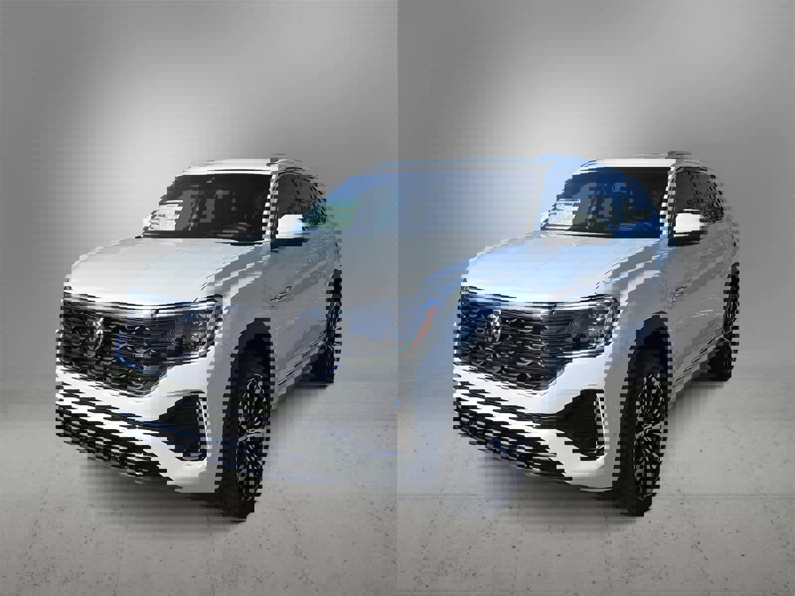 New 2026 Volkswagen Atlas Cross Sport SEL Premium R-Line image 4