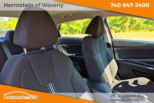 Used 2024 Hyundai Elantra SEL image 27