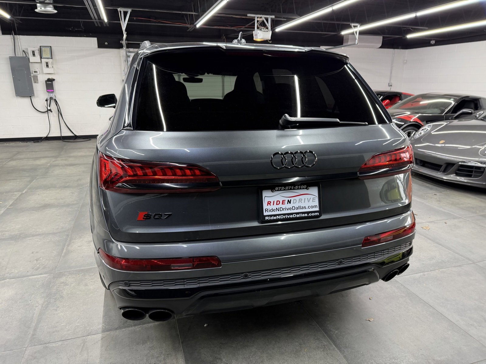 Used 2022 Audi SQ7 Prestige image 5