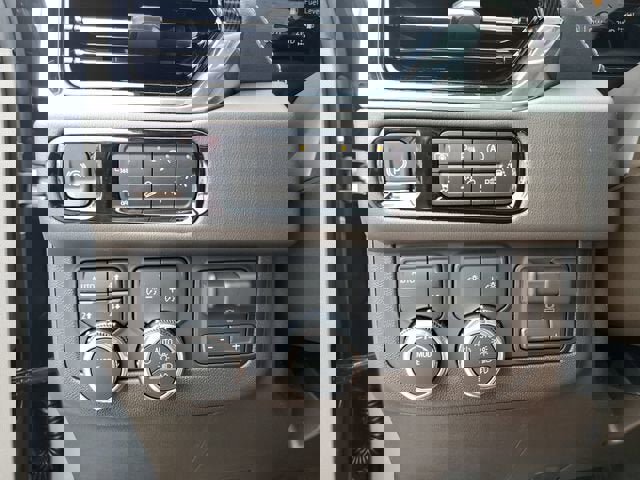 New 2026 GMC Yukon XL Elevation w/ Elevation Premium Package image 29