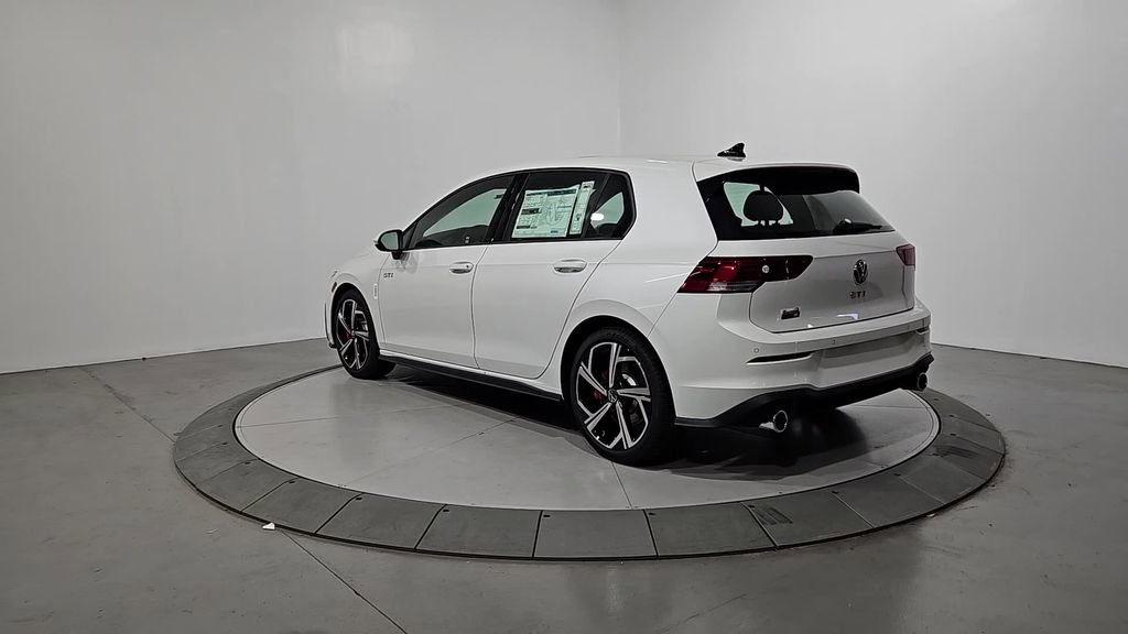 New 2026 Volkswagen GTI SE image 3