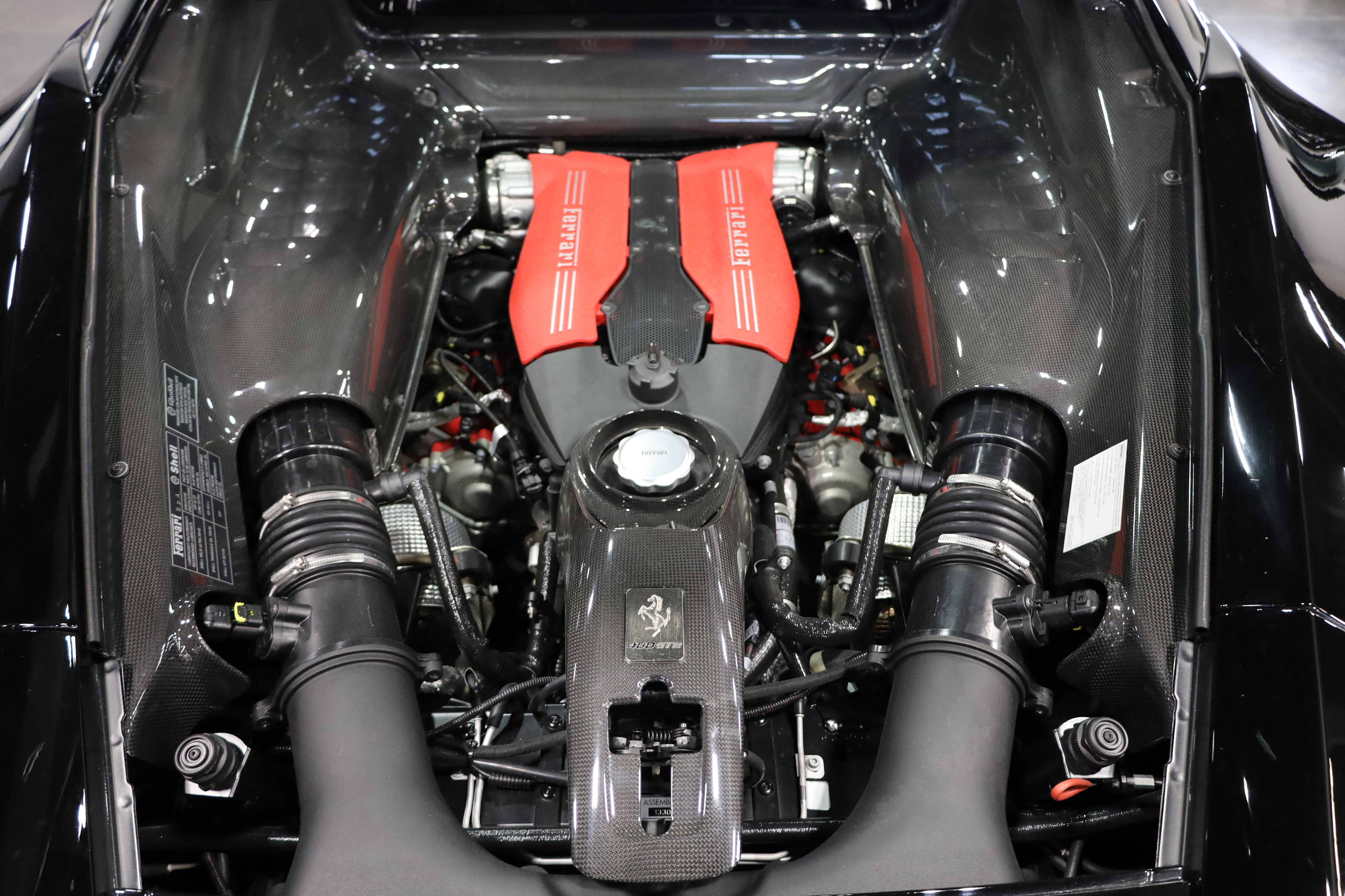 Used 2016 Ferrari 488 GTB image 37