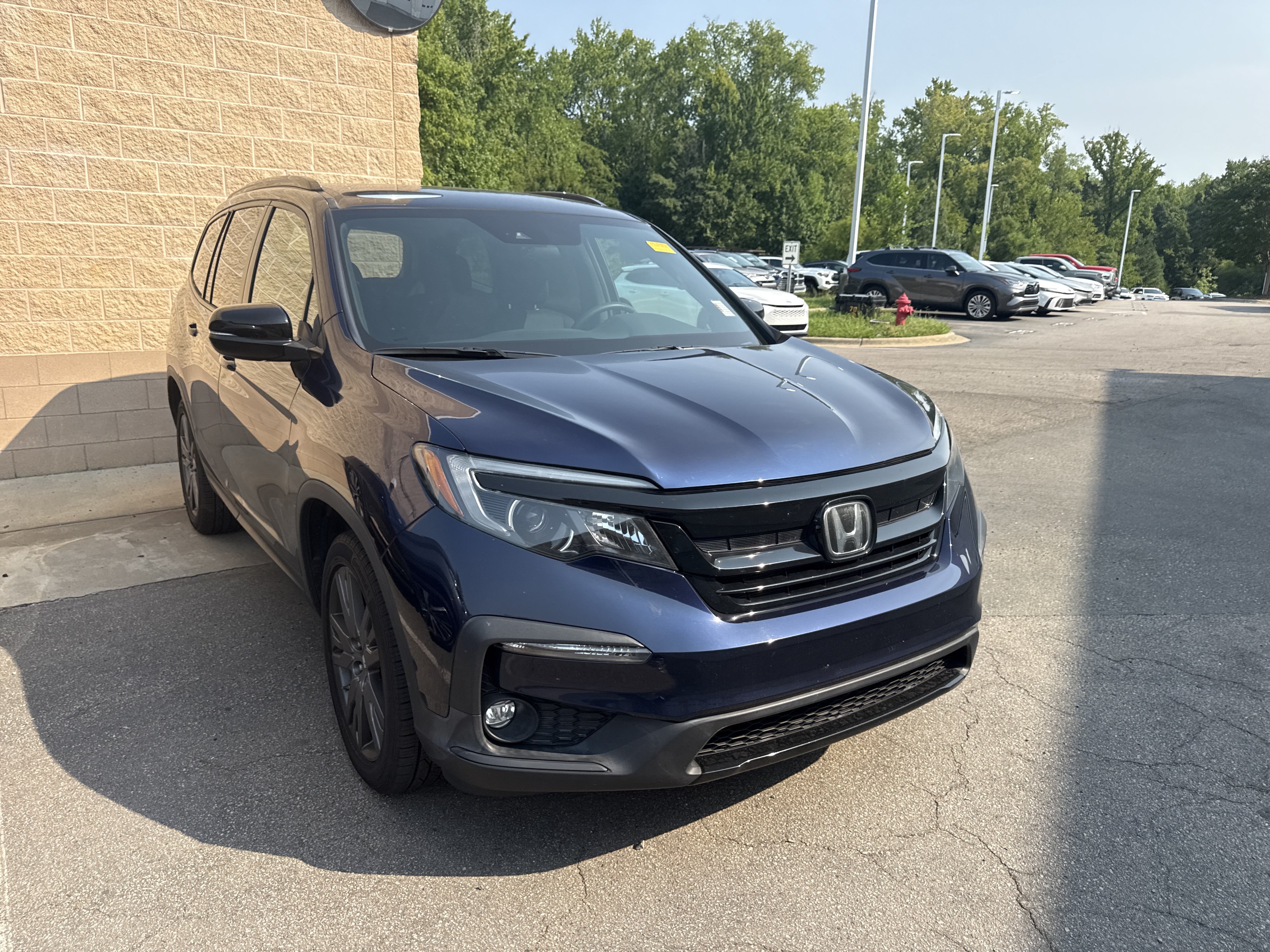 Used 2022 Honda Pilot Sport image 37