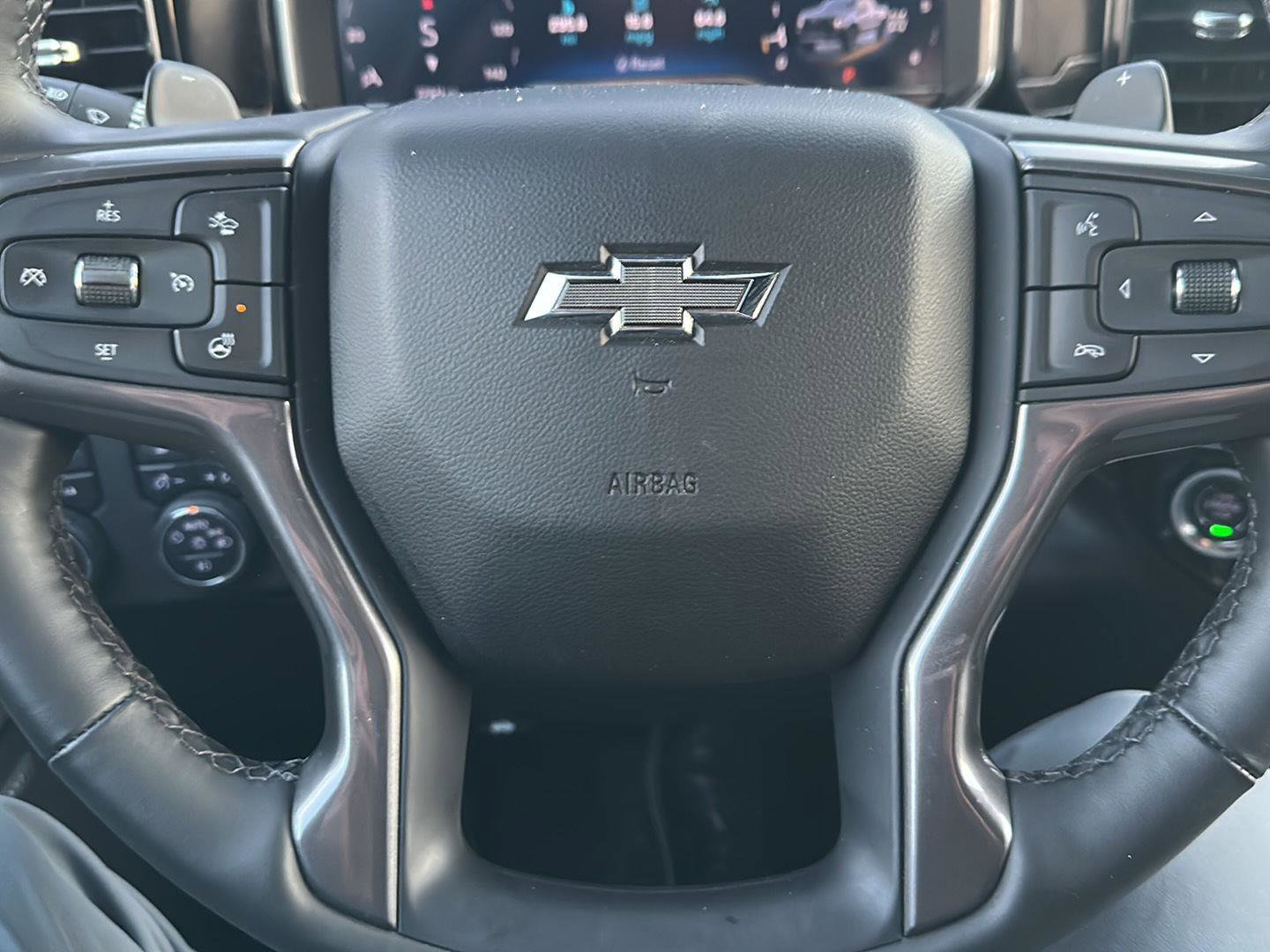 Certified 2025 Chevrolet Silverado 1500 ZR2 w/ Technology Package image 14