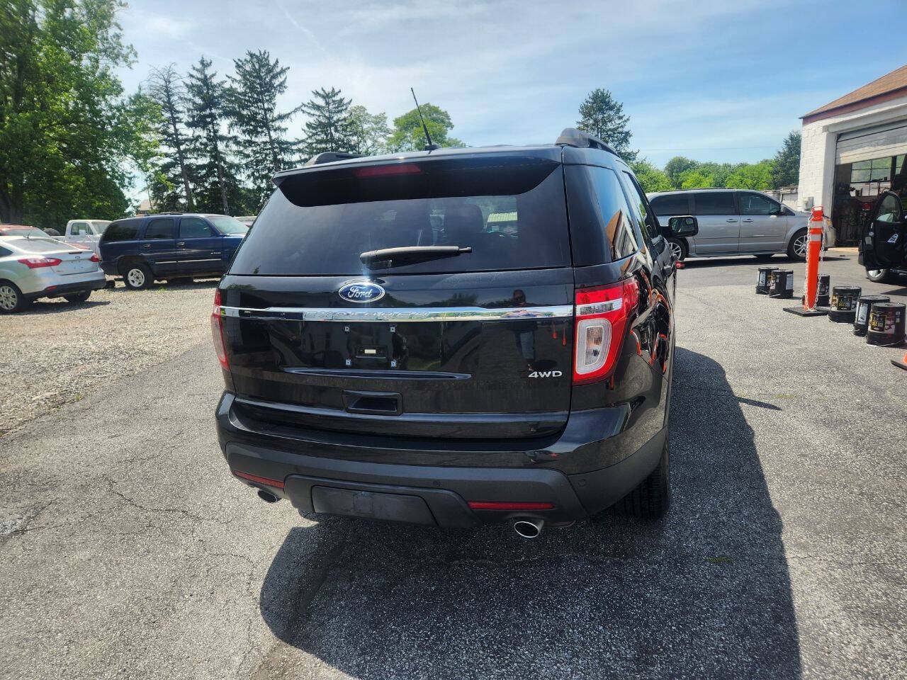 Used 2015 Ford Explorer 4WD image 6