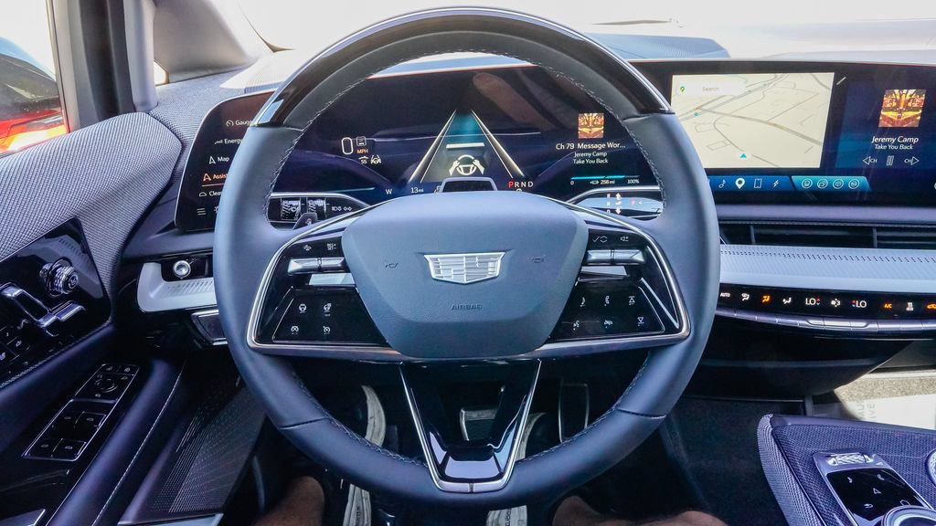 New 2026 Cadillac Optiq Sport 2 RWD image 18