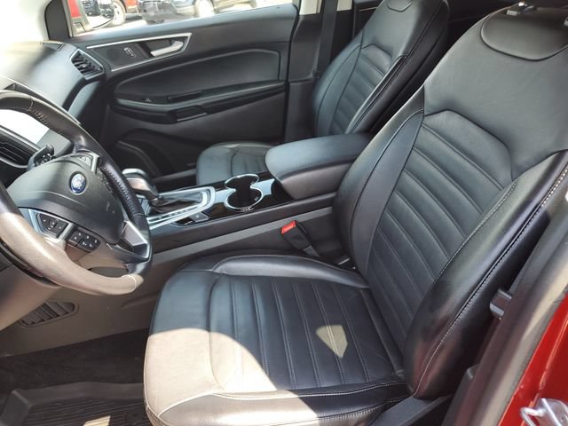 Used 2017 Ford Edge SEL w/ Equipment Group 201A FWD image 17