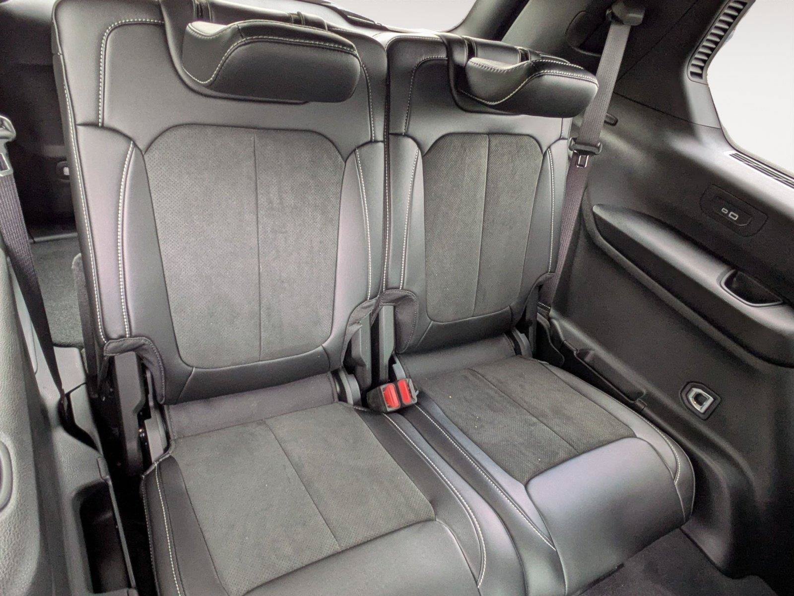 New 2025 Jeep Grand Cherokee L Altitude AWD/4WD image 32