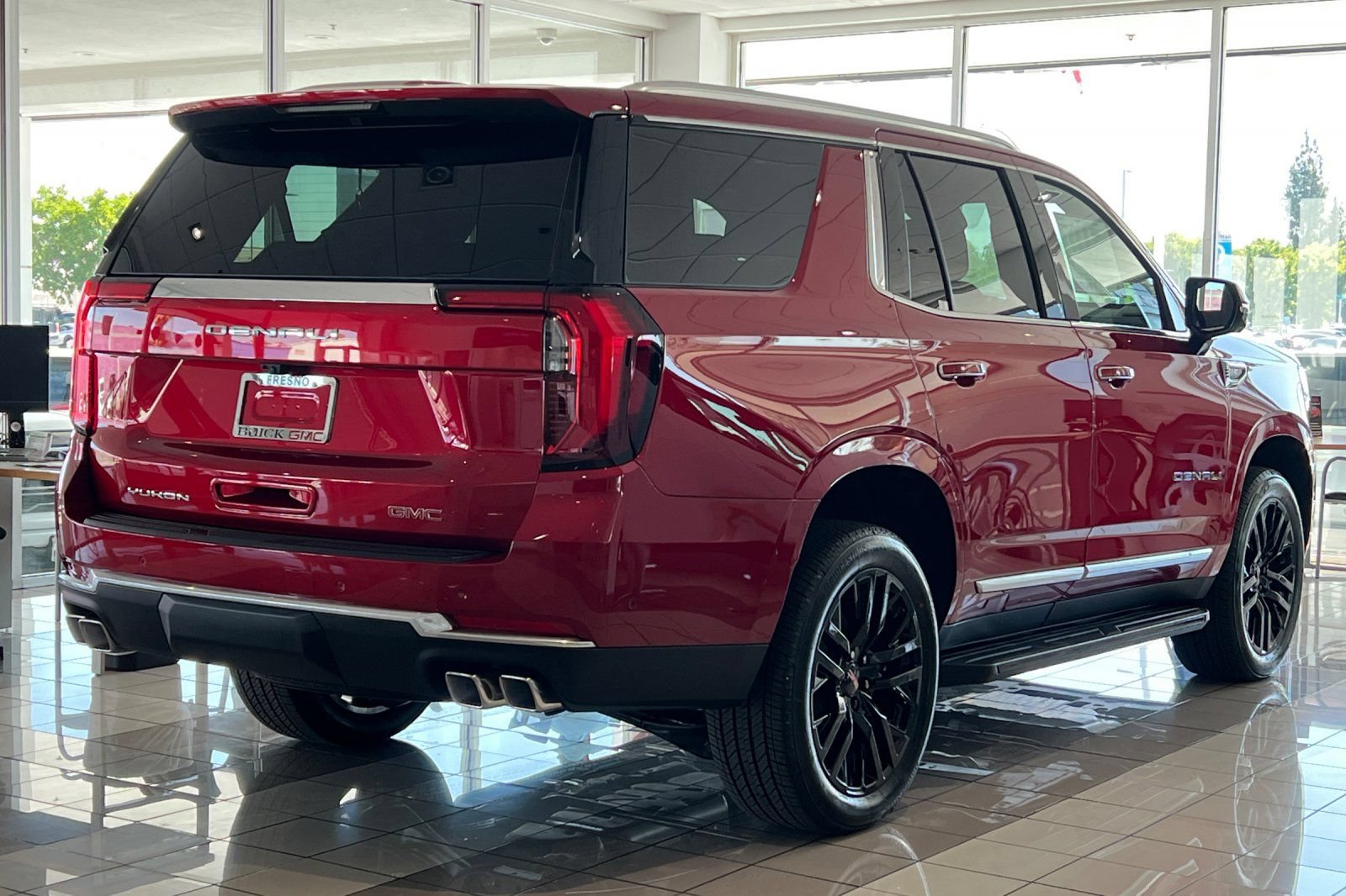 New 2026 GMC Yukon Denali AWD/4WD image 4