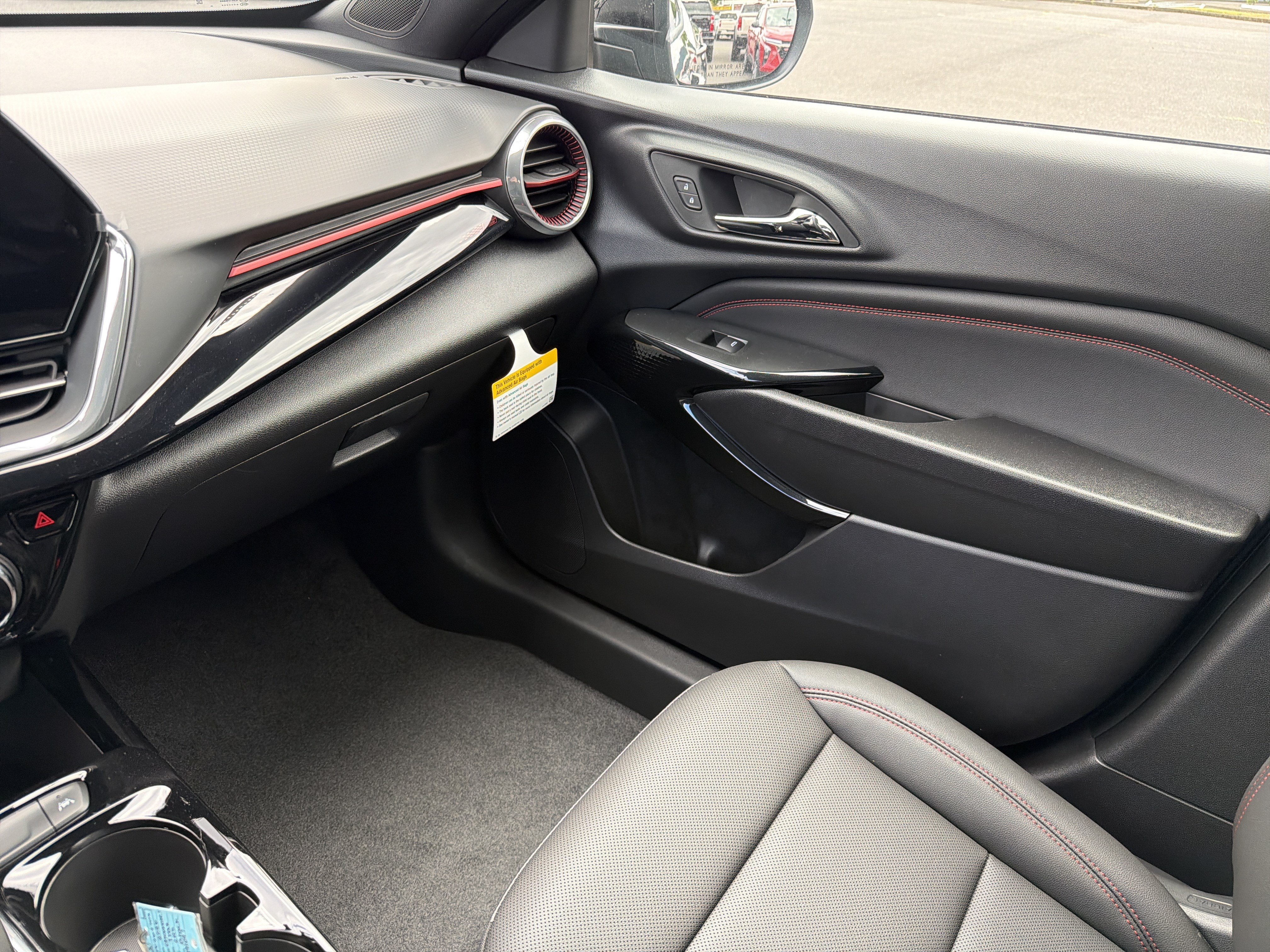 New 2026 Chevrolet Trax RS w/ Driver Confidence Package FWD image 24