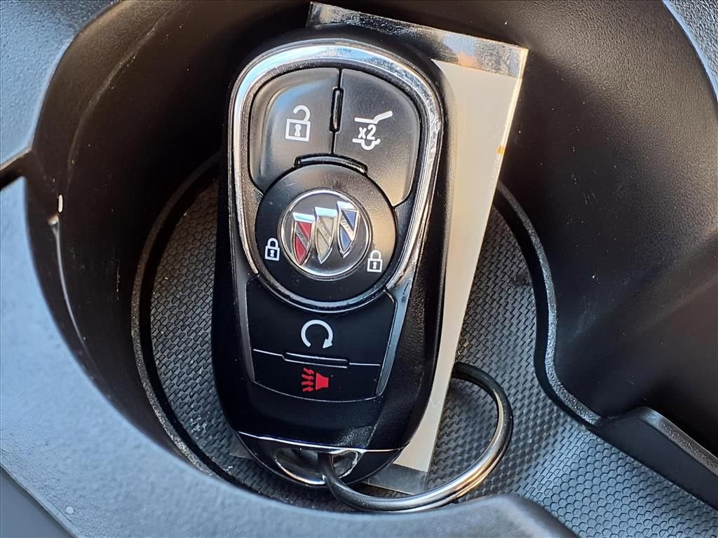 Used 2022 Buick Enclave Avenir w/ Avenir Technology Package image 16