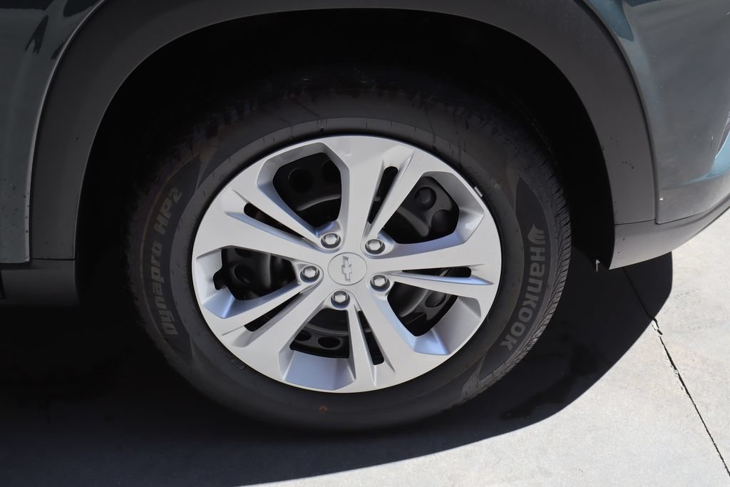 New 2026 Chevrolet Trax LS FWD image 10