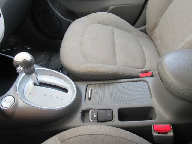 Used 2017 Kia Soul EV-e image 37