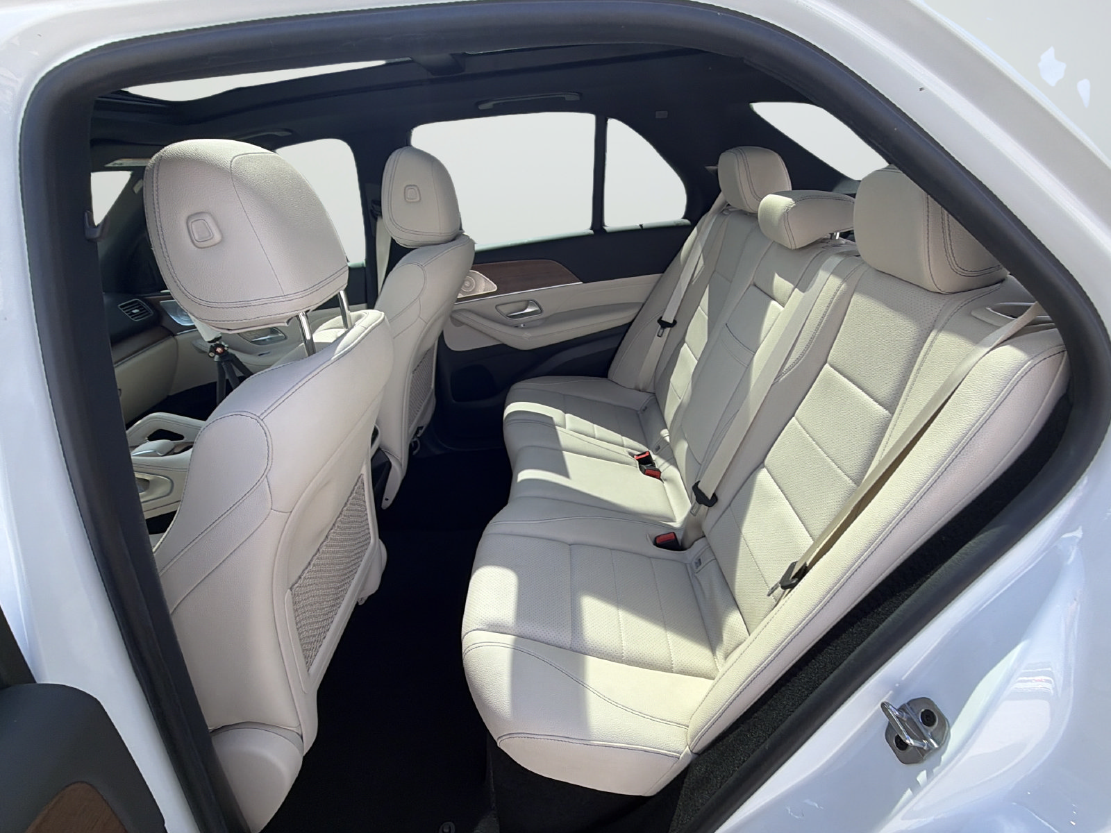 Used 2025 Mercedes-Benz GLE 450 4MATIC image 35
