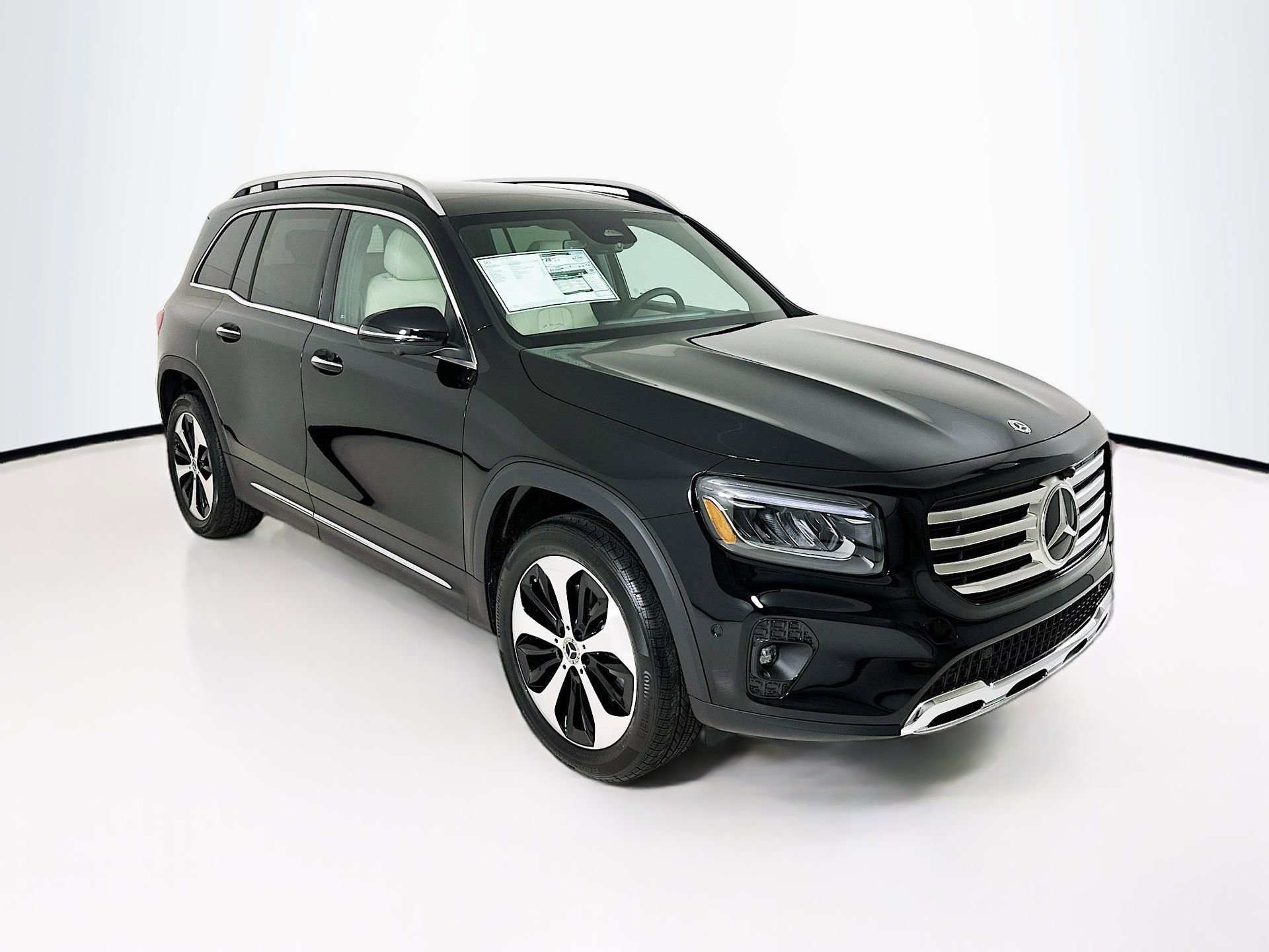 New 2026 Mercedes-Benz GLB 250