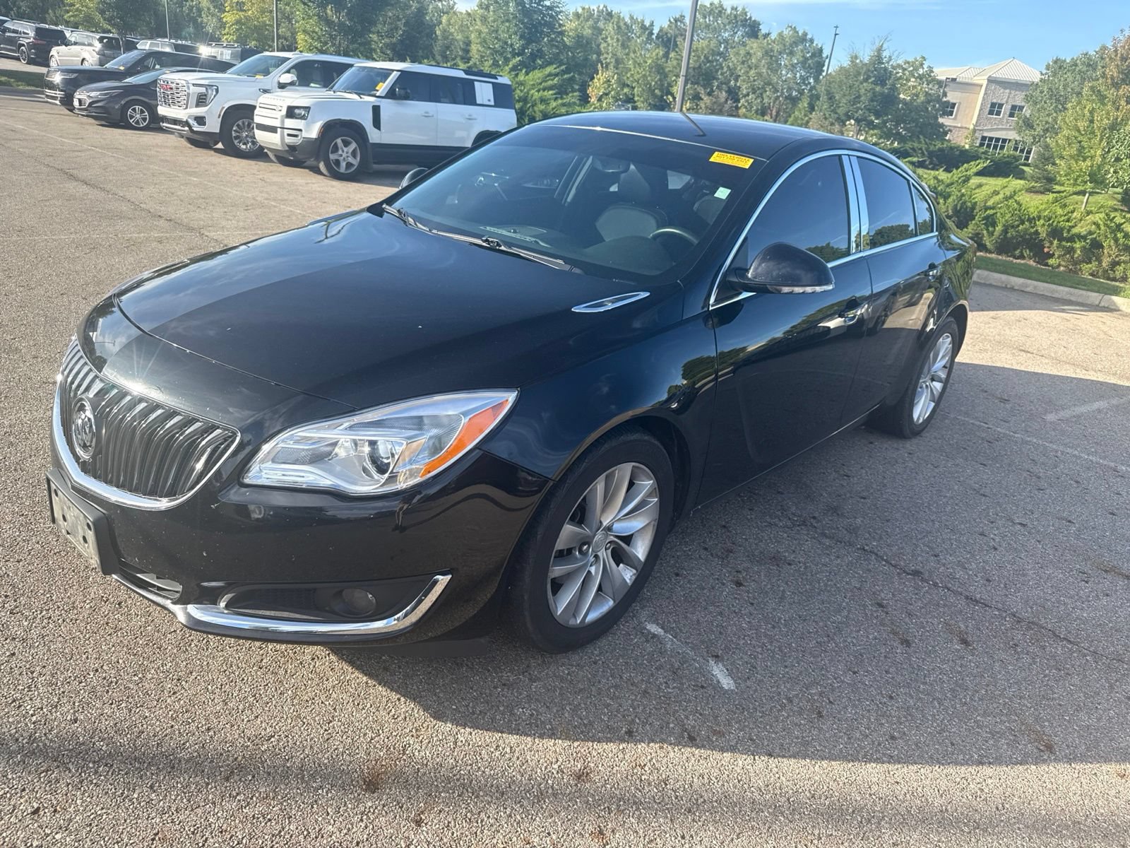 Used 2014 Buick Regal Premium FWD image 1