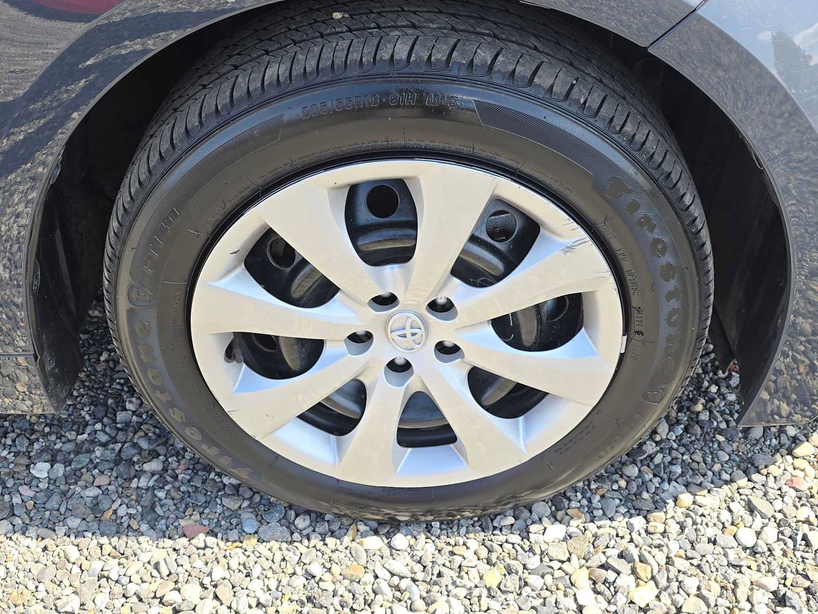 Certified 2025 Toyota Corolla LE FWD image 11