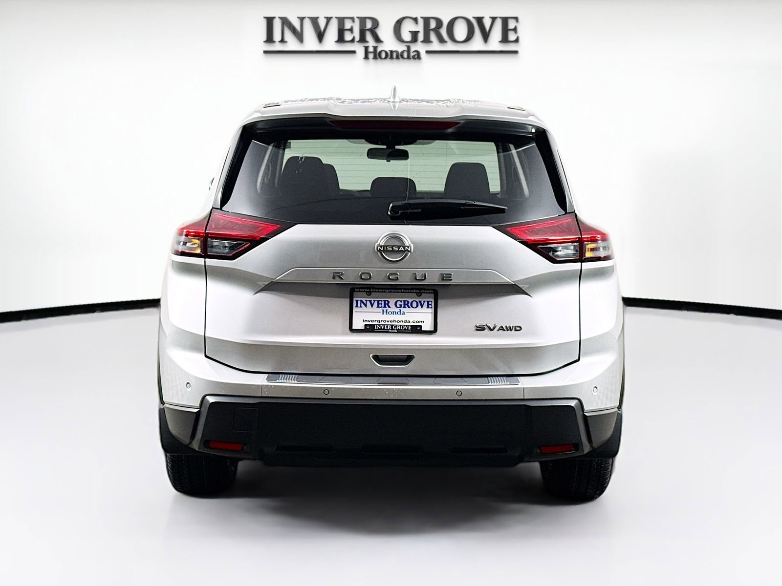 Used 2024 Nissan Rogue SV image 6