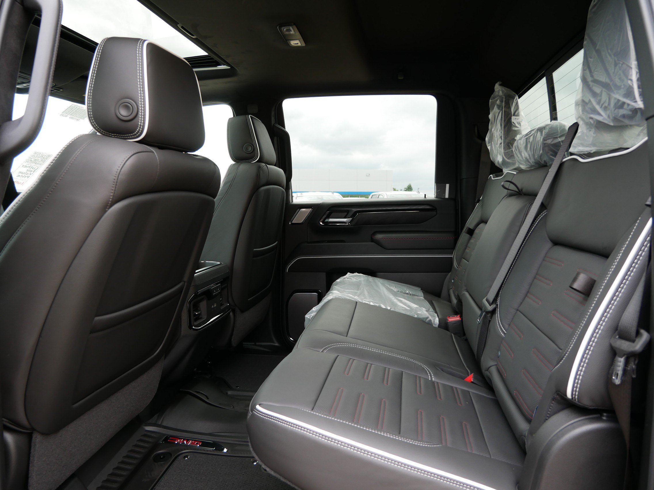 New 2026 GMC Sierra 2500 AT4X AWD/4WD image 12