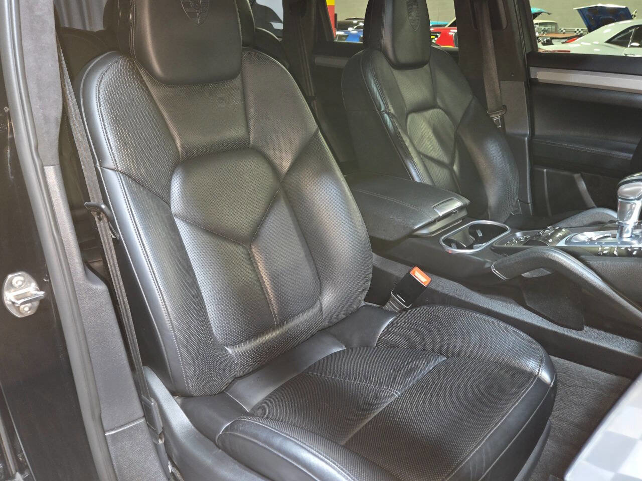 Used 2013 Porsche Cayenne GTS image 50