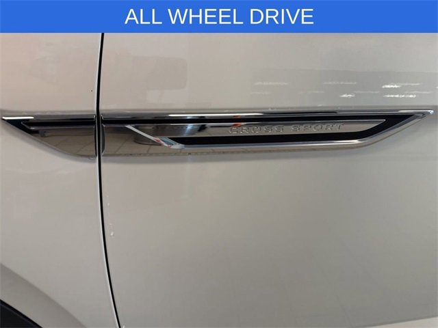 Used 2023 Volkswagen Atlas Cross Sport SEL image 6