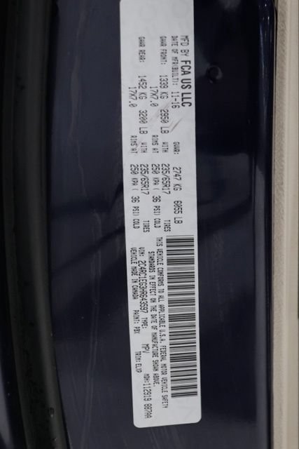 Used 2017 Chrysler Pacifica Touring-L Plus w/ Advanced Safetytec Group FWD image 34
