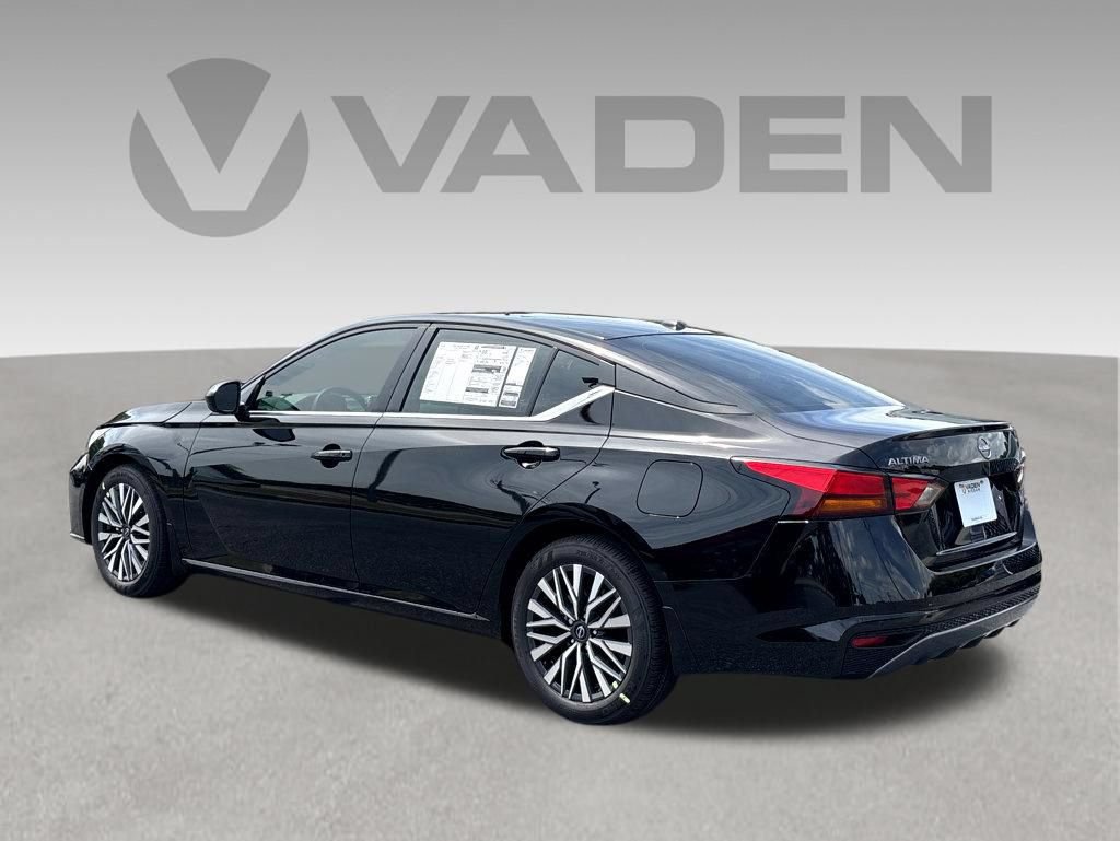 New 2026 Nissan Altima 2.5 SV FWD image 31
