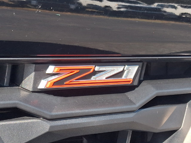 Used 2023 Chevrolet Colorado Z71 w/ Z71 Convenience Package 2 AWD/4WD image 29