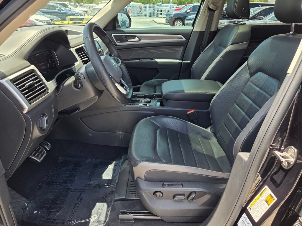 Used 2021 Volkswagen Atlas SEL Premium AWD/4WD image 3