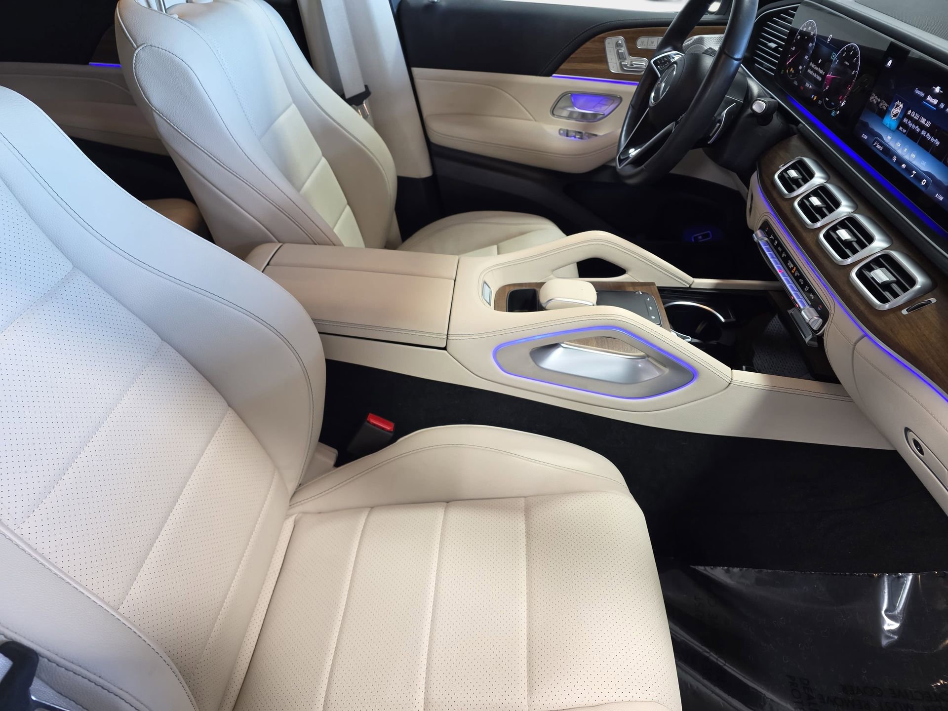 Certified 2025 Mercedes-Benz GLE 350 4MATIC image 10