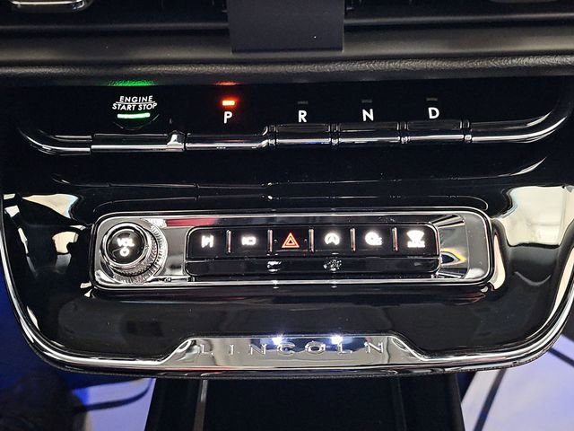 Used 2025 Lincoln Corsair Reserve w/ Jet Appearance Package image 18