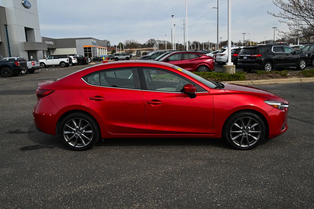 Used 2018 MAZDA MAZDA3 Grand Touring w/ Premium Equipment Package image 3