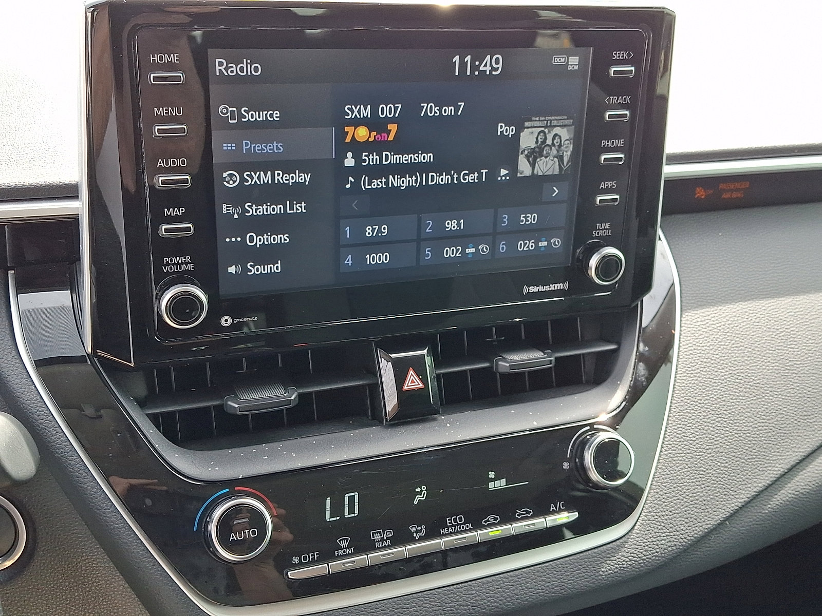 Used 2021 Toyota Corolla LE w/ LE Convenience Package FWD image 15