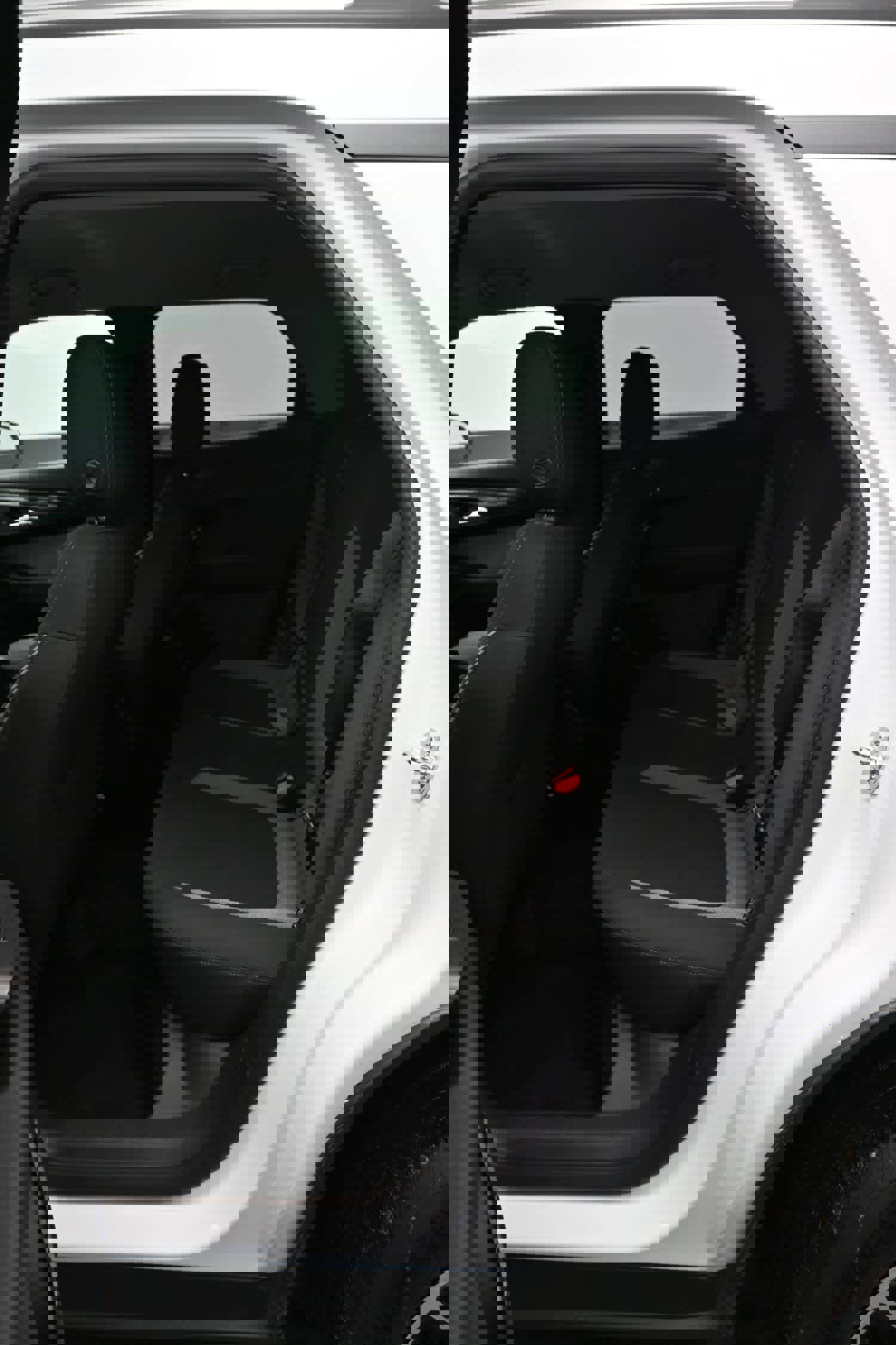 Used 2025 Chevrolet TrailBlazer LT image 12