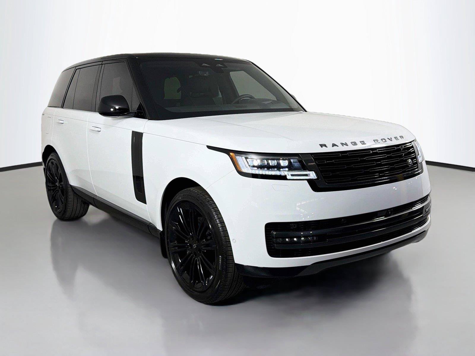 New 2027 Land Rover Range Rover SE AWD/4WD image 3