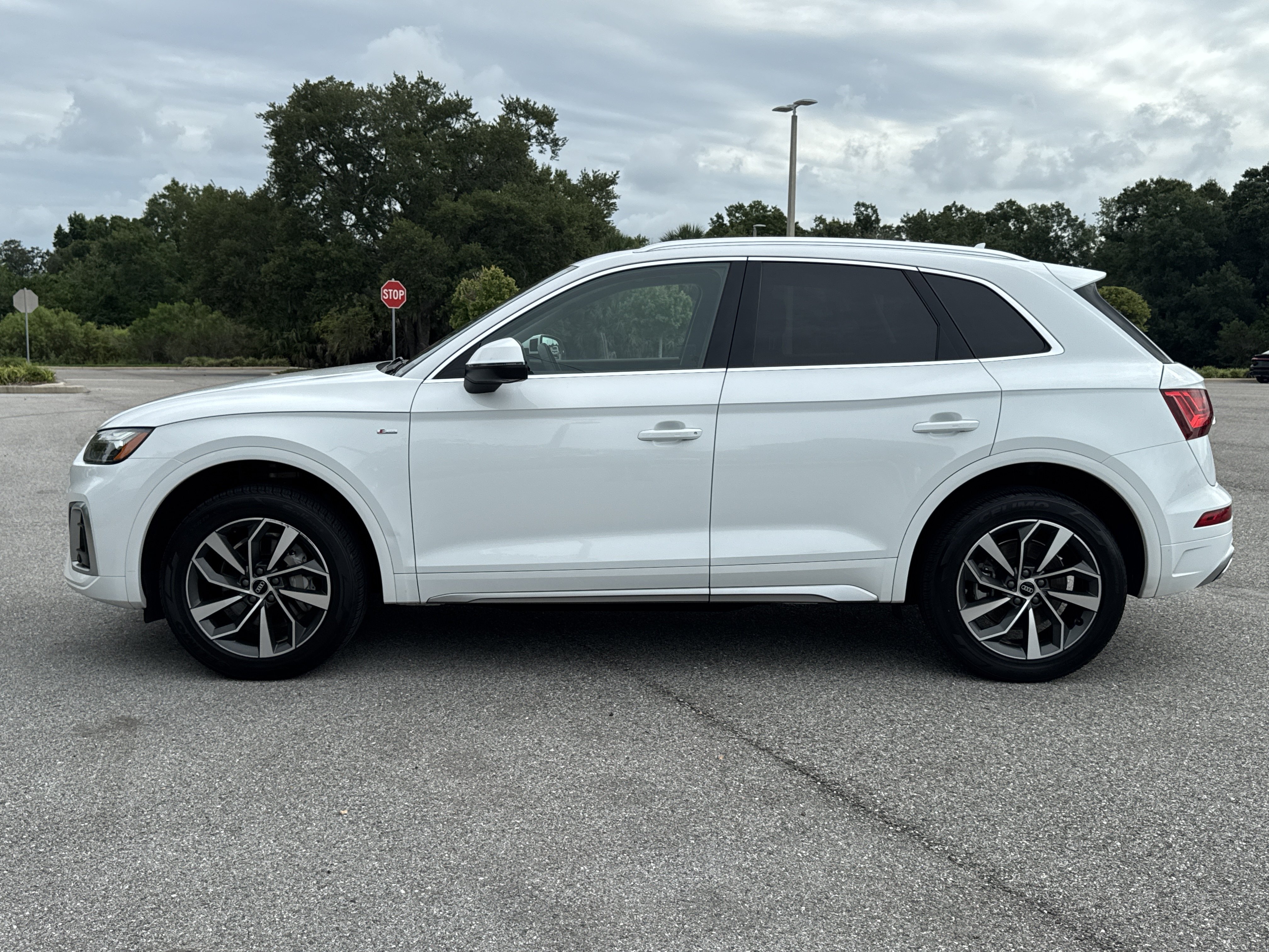 Used 2024 Audi Q5 2.0T Premium Plus AWD/4WD image 7