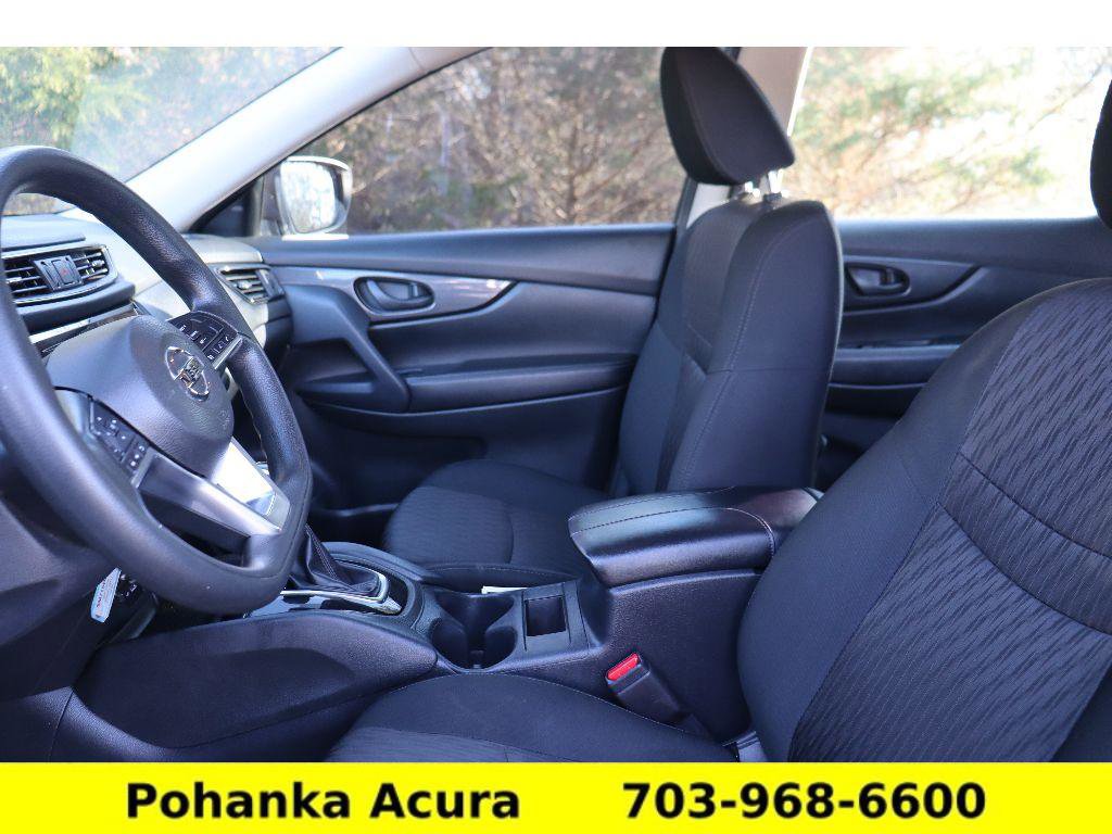 Used 2020 Nissan Rogue S image 25
